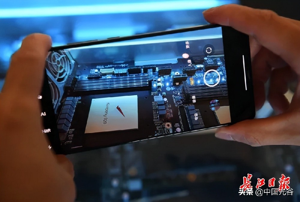 實際算力需求超過200P,武漢人工智算中心建設(shè)運營速度全國領(lǐng)先