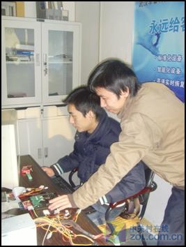 武漢數(shù)據(jù)恢復:領跑武漢數(shù)據(jù)恢復市場